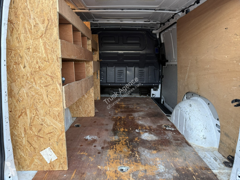 Véhicule utilitaire Mercedes  VITO