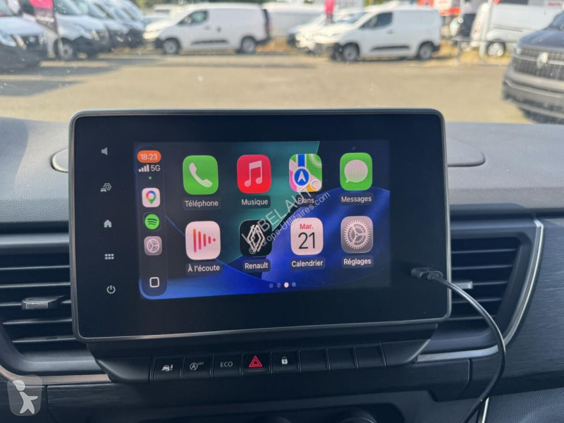 Véhicule utilitaire Renault 2.0