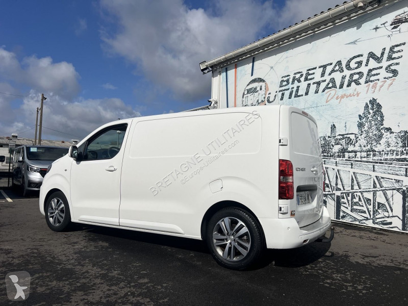 Véhicule utilitaire Peugeot EXPERT FG STANDARD...