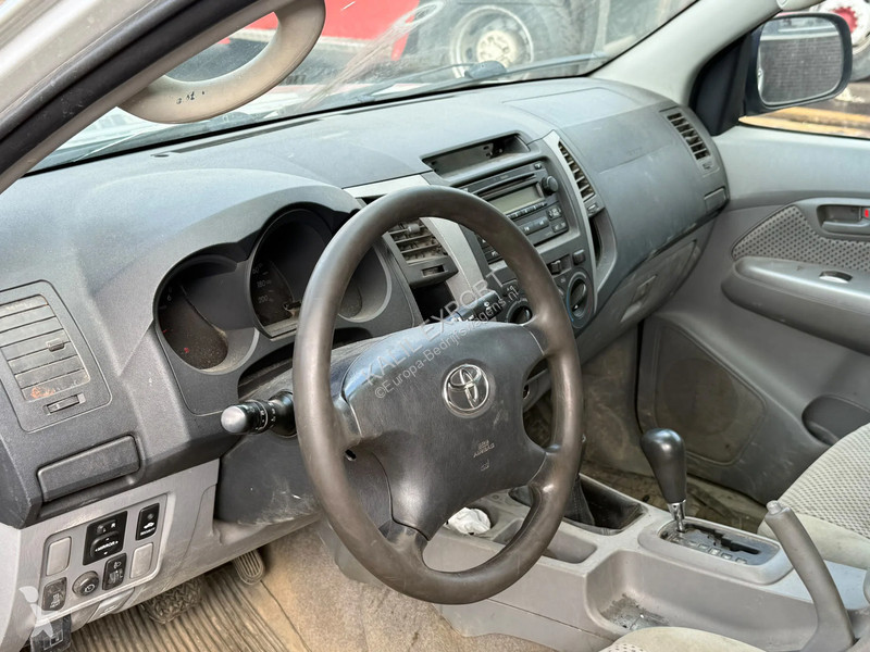 عربة نفعية Toyota Pick-Up Truck - 4x4 4WD -...