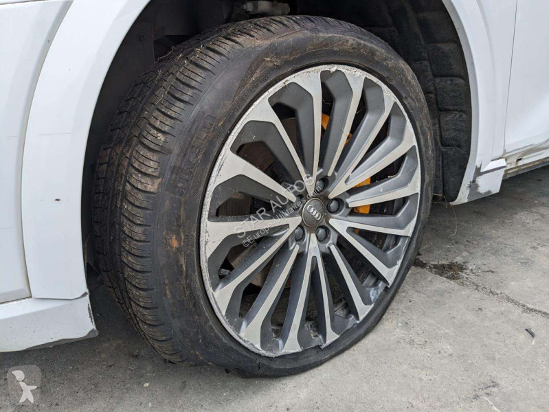 Véhicule utilitaire Audi
