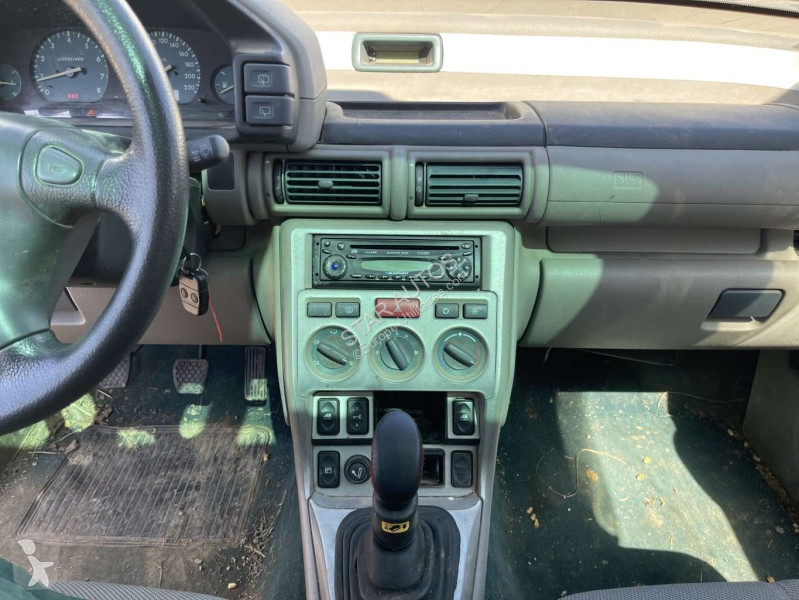 Véhicule utilitaire Land Rover