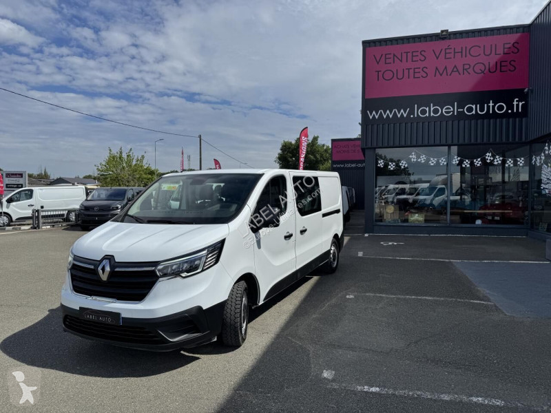 Véhicule utilitaire Renault 2.0