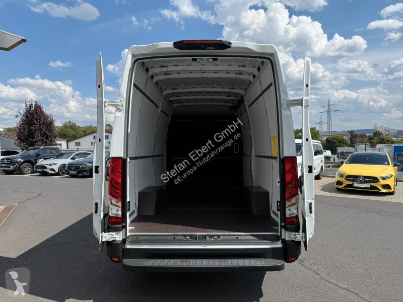 Iveco 35S16A8 V Kastenwagen *R 3520 mm*...