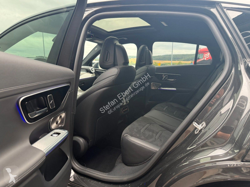 Samochód dostawczy Mercedes 63 AMG...