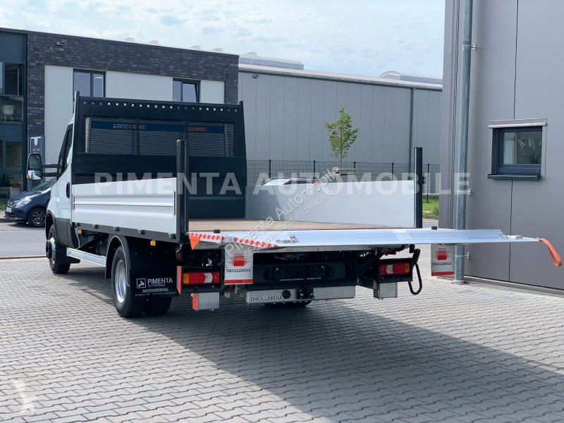 Furgoneta Iveco 70C18H PRITSCHE SIEBD KISTE...