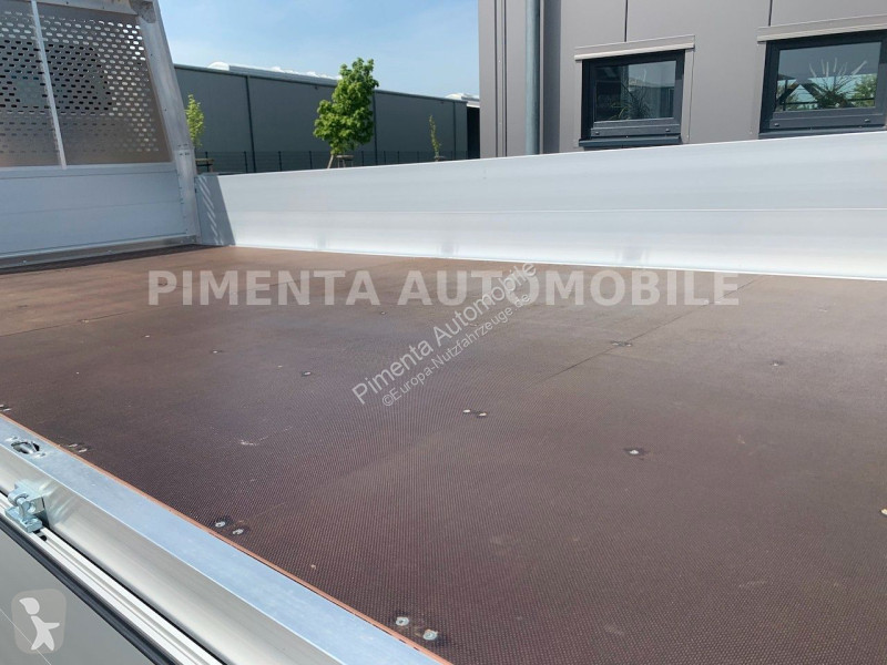 Furgoneta Mercedes 517 43 5t ALU PRITSCHE 4,40m...