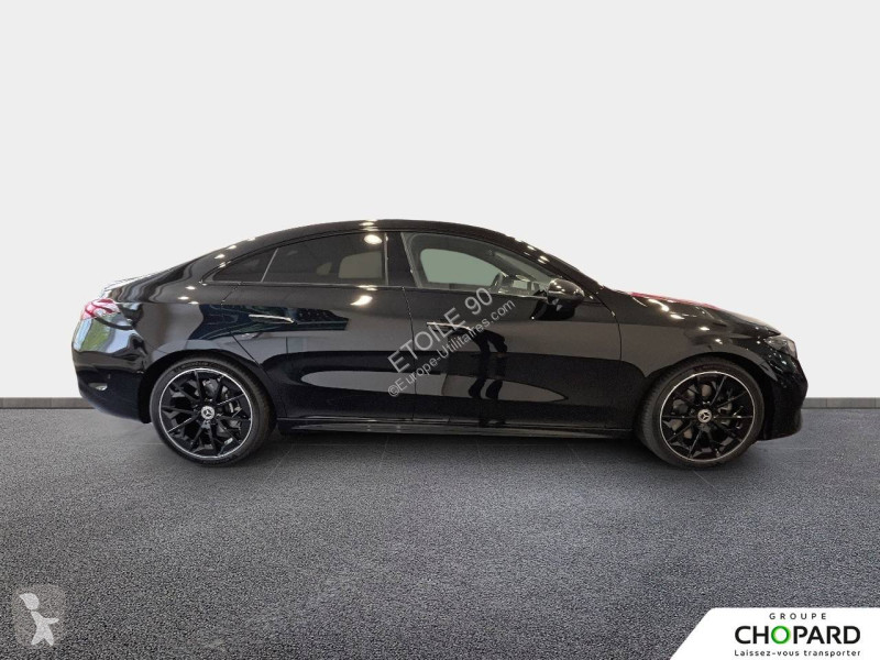 عربة نفعية Mercedes CLA 220 8F-eDCT 4MATIC