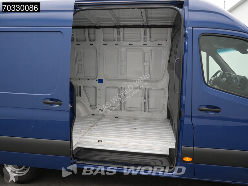 عربة نفعية Mercedes 311 CDI L2H2 Airco MBUX...