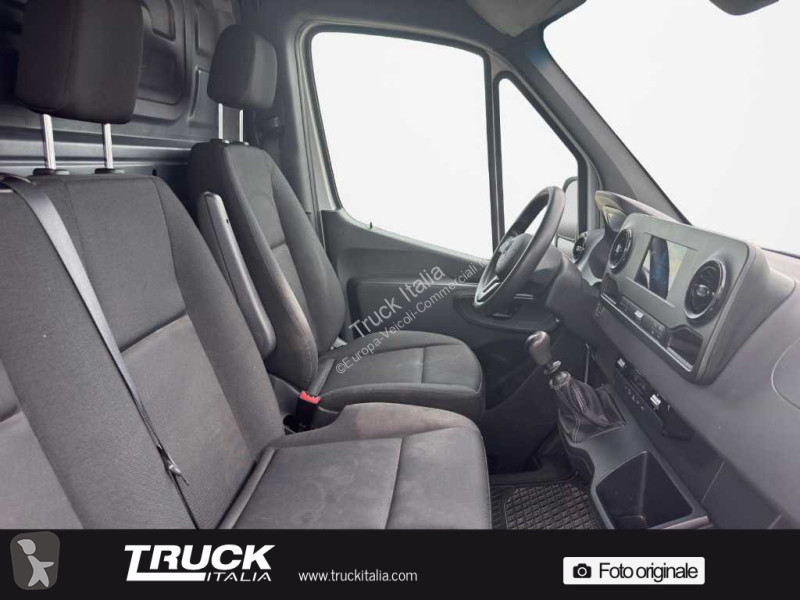 Furgoneta Mercedes III 214 FWD - sprinter 214...
