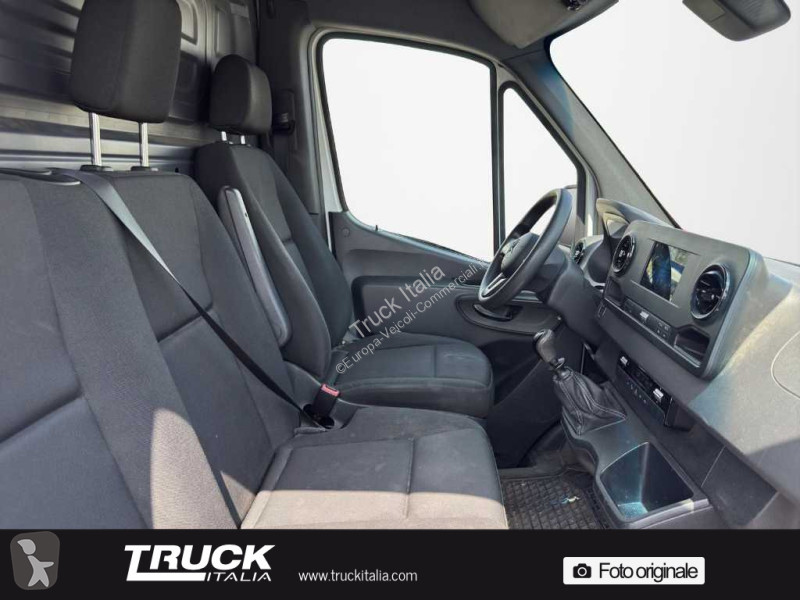 Furgoneta Mercedes III 214 FWD - sprinter 214...