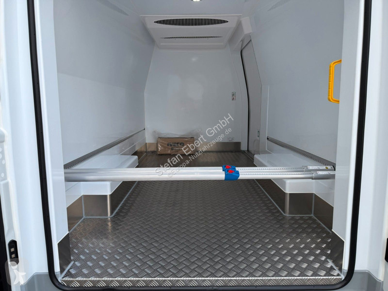 عربة نفعية Iveco 35S16HA8 V Kühlkastenwagen *R...