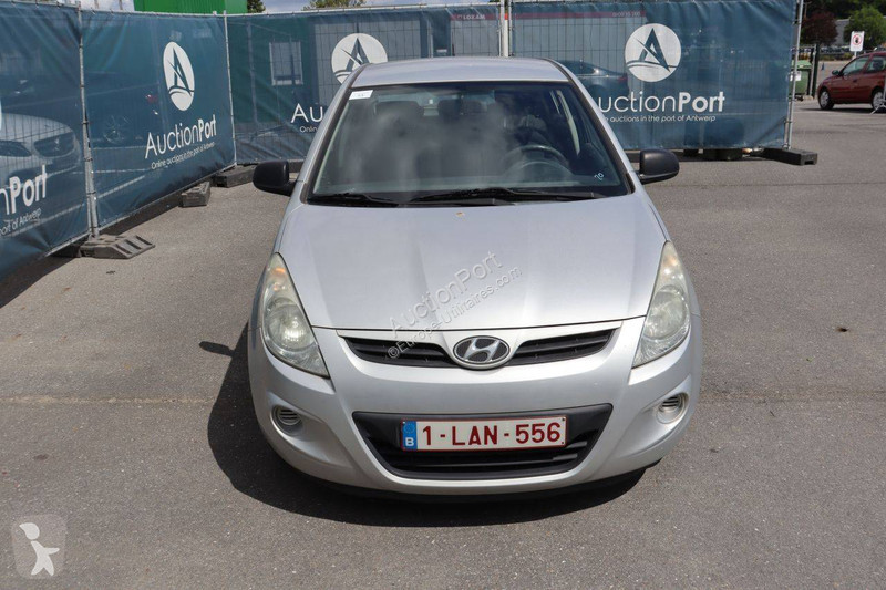 Hyundai i20 Transporter