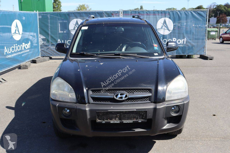 عربة نفعية Hyundai