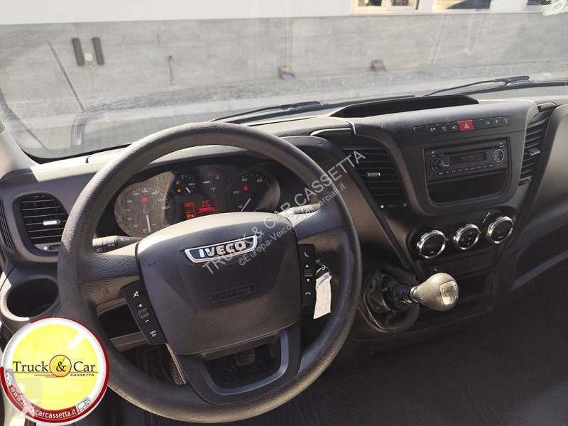 Furgoneta Iveco