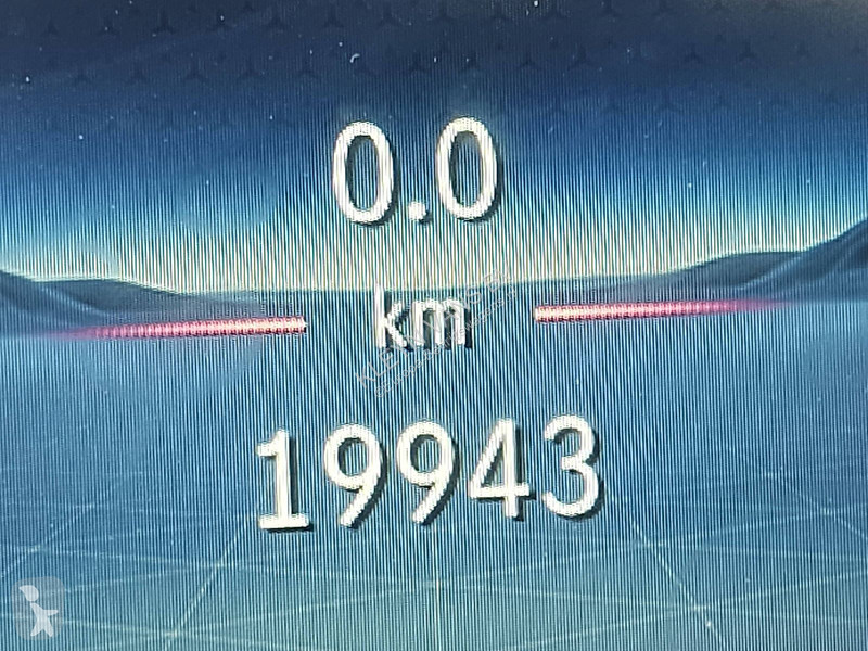 Bedrijfswagen Mercedes 311 L2H2 MBUX10 RWD