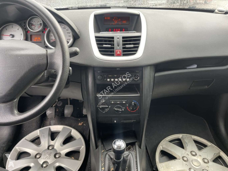 Peugeot  van