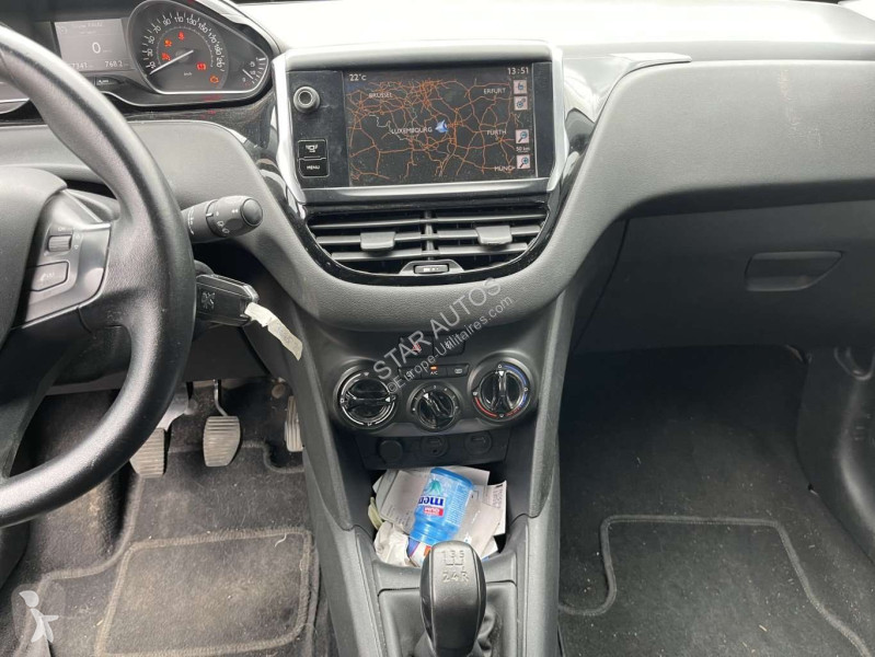 Peugeot  van