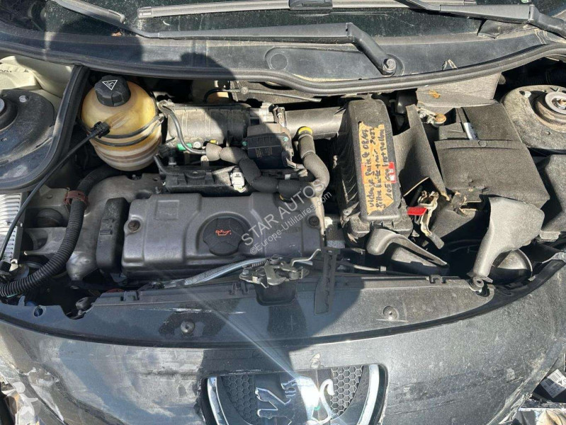 Véhicule utilitaire Peugeot
