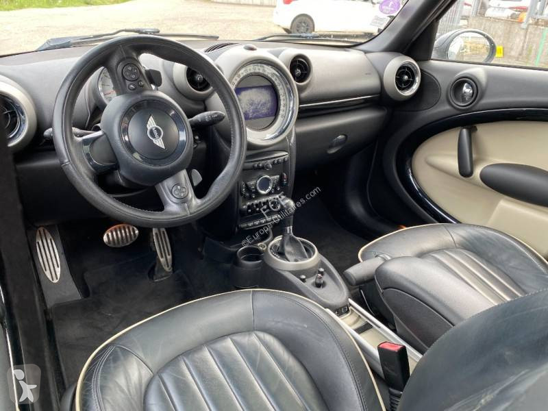 Samochód dostawczy Mini