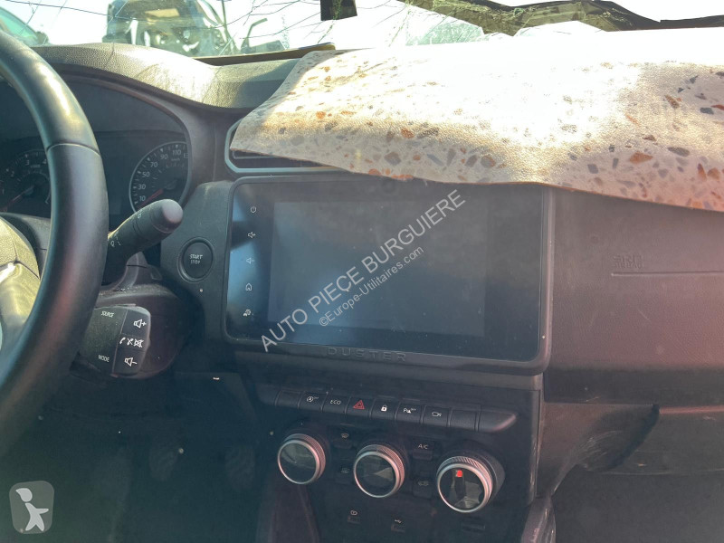 Samochód dostawczy Dacia II 1.3 TCe 130 Journey...