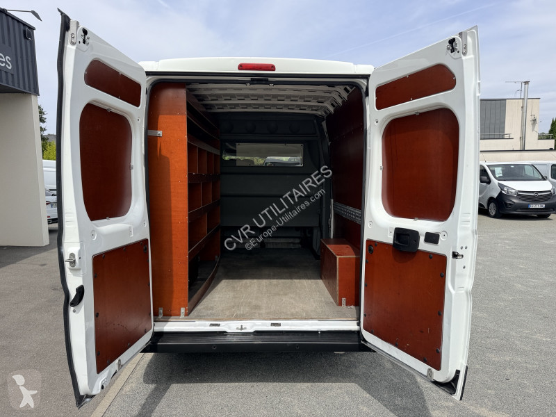 Furgoneta Peugeot BOXER FG 335 L3H2 2.0 BLUEHDI...