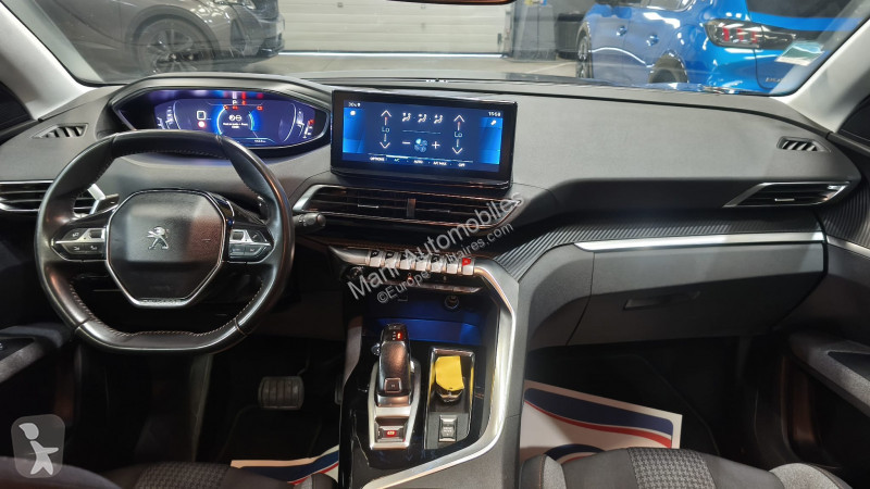 Véhicule utilitaire Peugeot