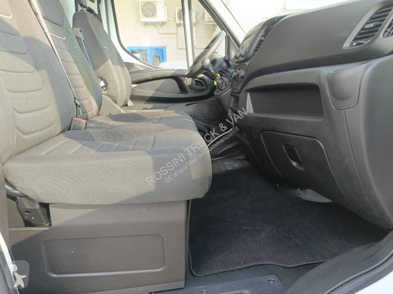 Furgoneta Iveco