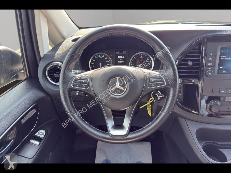 Véhicule utilitaire Mercedes Fg 119 CDI Mixto...