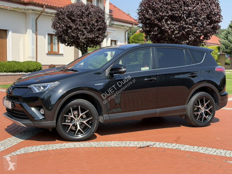 Samochód dostawczy Toyota RAV-4