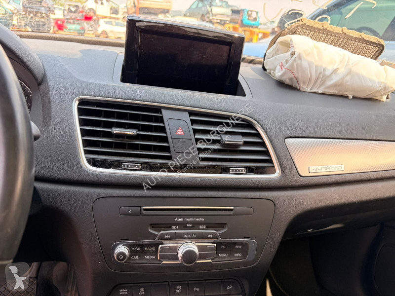 Audi Q3 2.0 TDi 184 / GD440 Transporter
