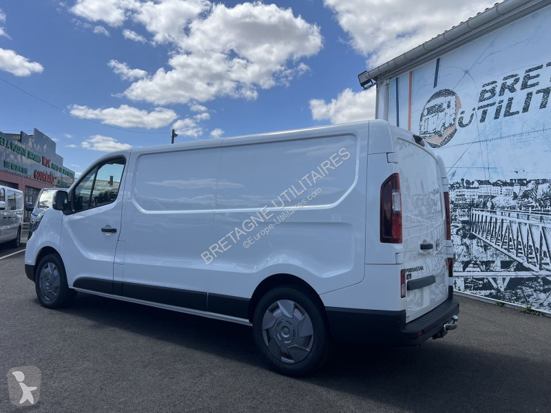 عربة نفعية Nissan PRIMASTAR FG L2H1 3T1 2.0 DCI...