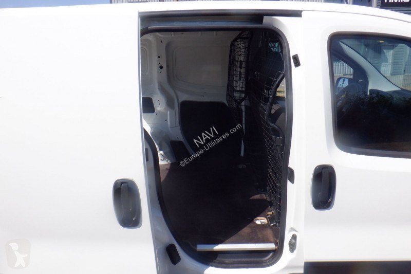 عربة نفعية Fiat FIORINO 1.3 MULTIJET2 95CH EASY...