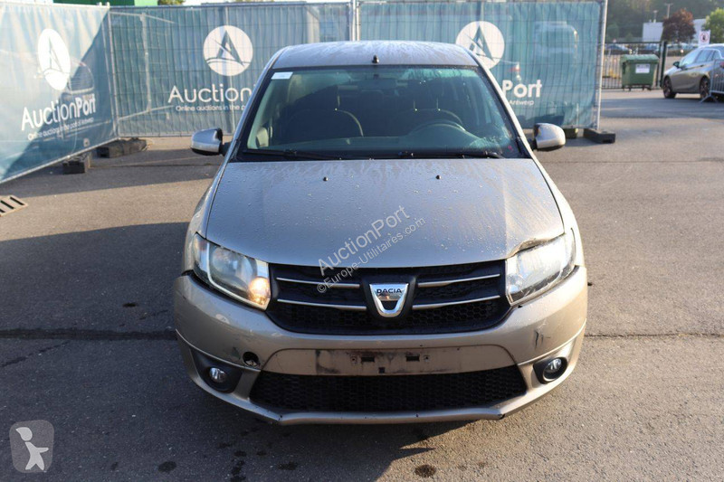عربة نفعية Dacia