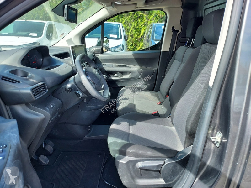 Furgoneta Peugeot PARTNER 3 PLACES M 650KG...