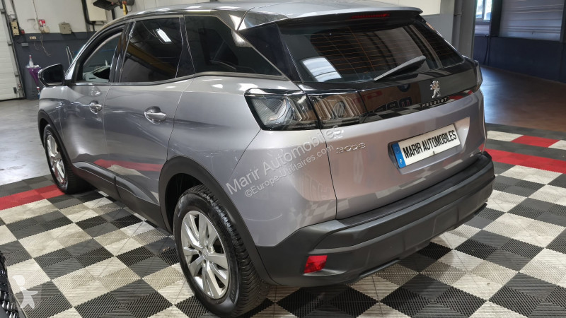 Samochód dostawczy Peugeot