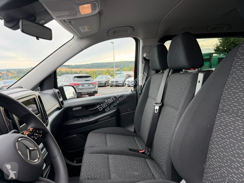 Véhicule utilitaire Mercedes Vito  9G Tourer...