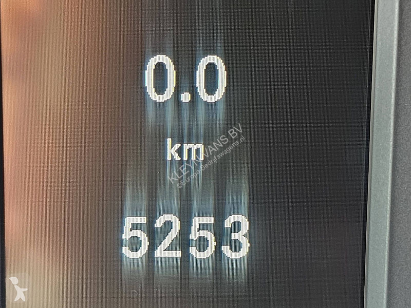 عربة نفعية Mercedes L2 280KM WLTP 60kWh!