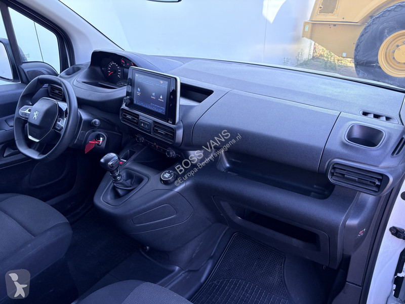 Furgoneta Peugeot 1.5 HDI Dangel 4x4 131PK 4WD...