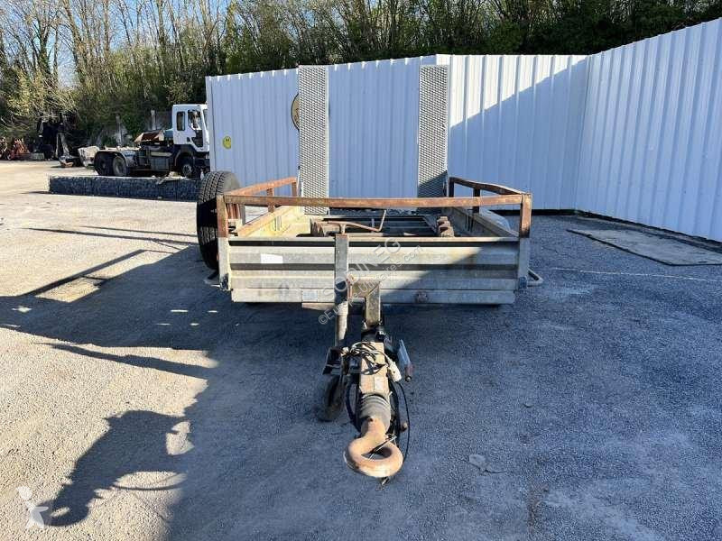 Furgoneta YSM  2 ESSIEUX