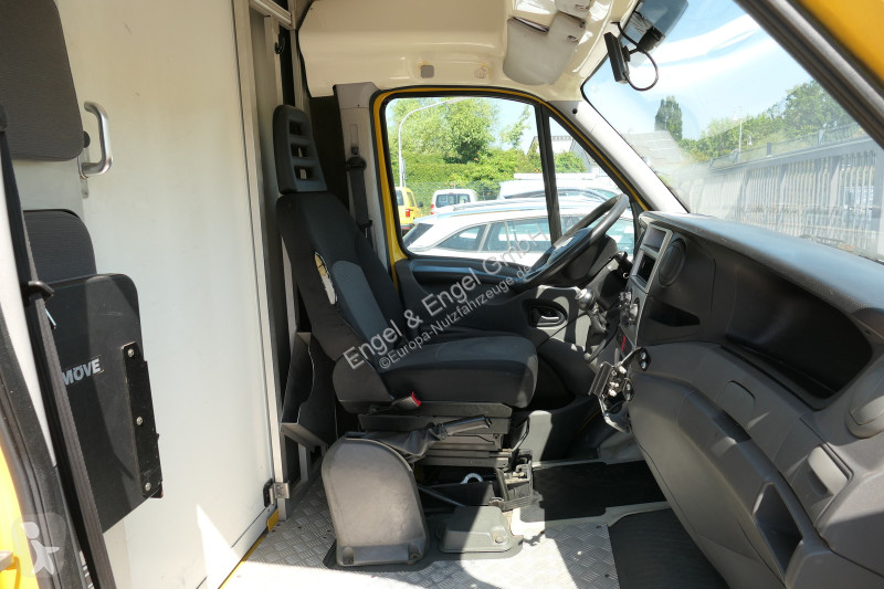 Furgoneta Iveco Daily 35 S11 C30C AUTOMATIK...