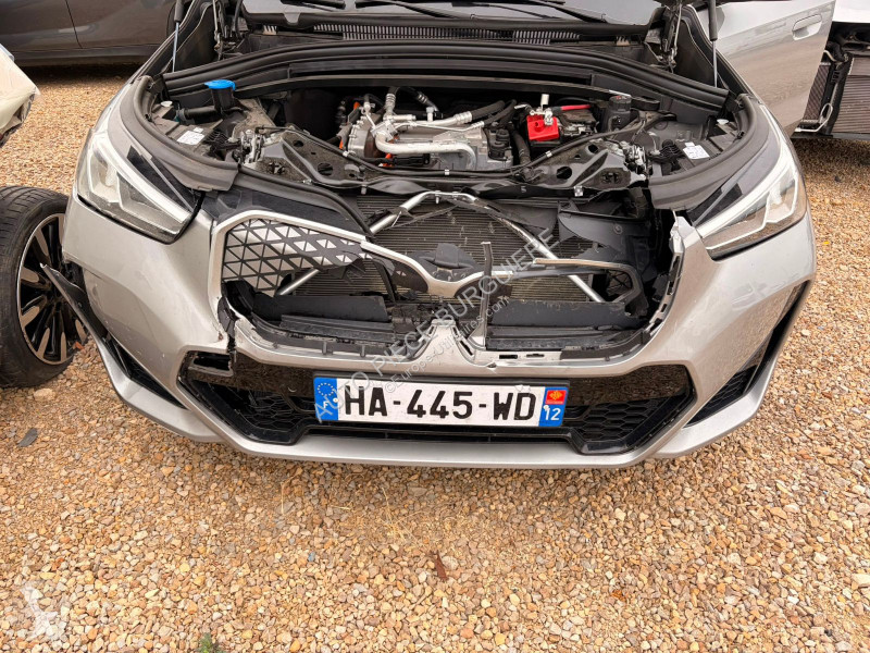 عربة نفعية BMW Serie X I eDrive20 204 M Sport /...
