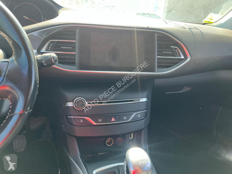 عربة نفعية Peugeot II 1.6 BlueHDi 120 Allure /...