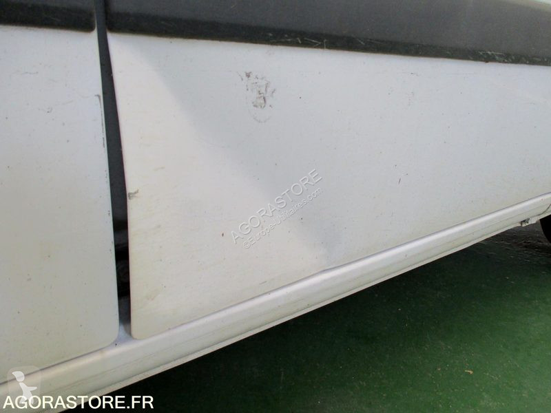 عربة نفعية Renault KANGOO