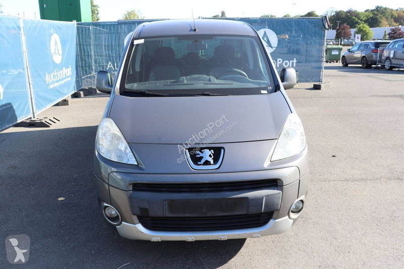Véhicule utilitaire Peugeot