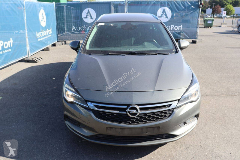 Samochód dostawczy Opel Turbo