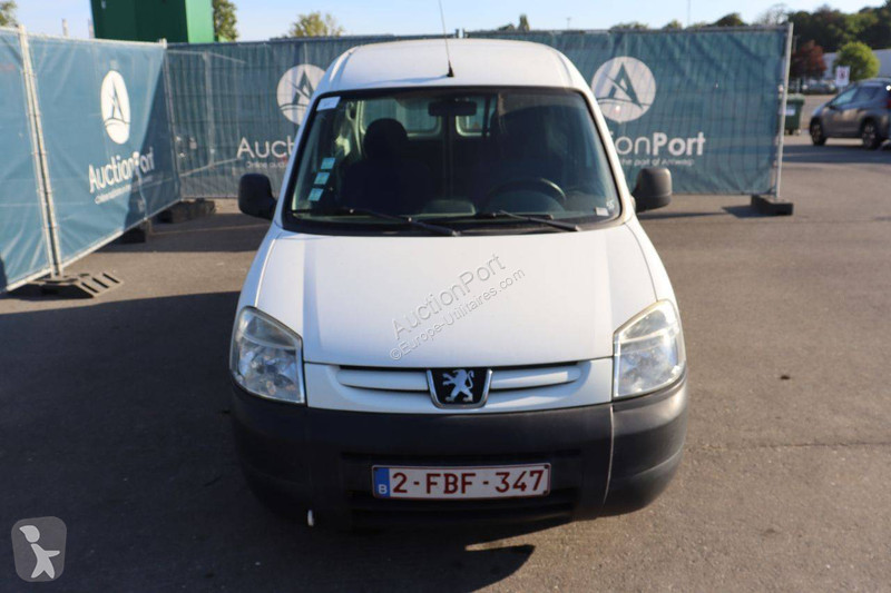 Véhicule utilitaire Peugeot