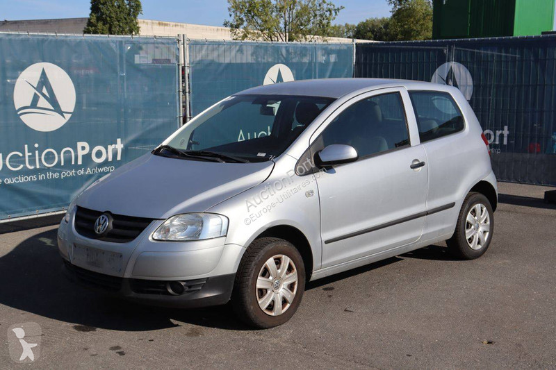 عربة نفعية Volkswagen Fox