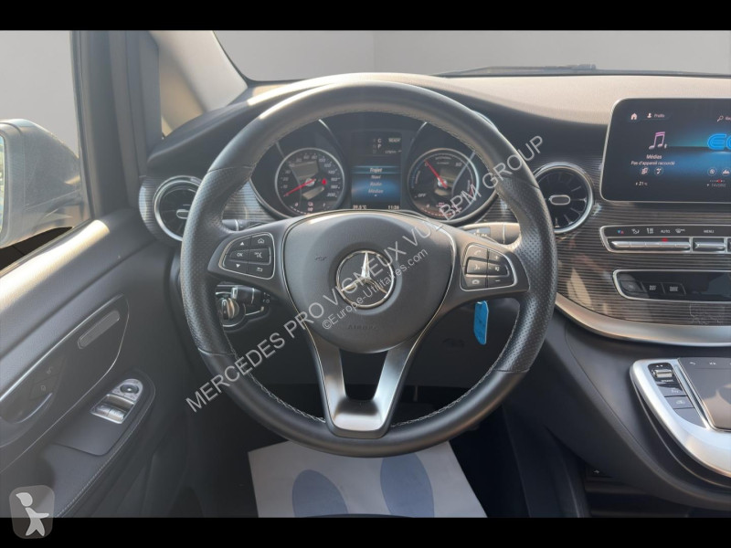 Samochód dostawczy Mercedes EQV 300 204ch...