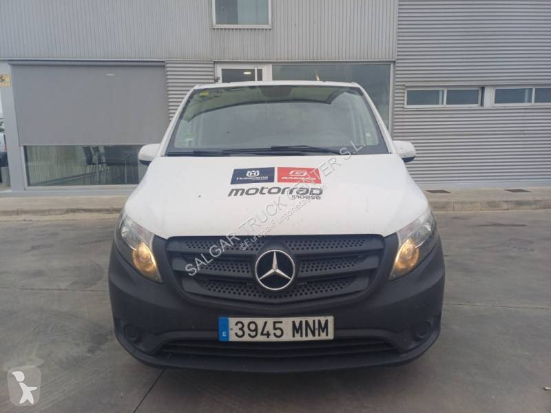 عربة نفعية Mercedes